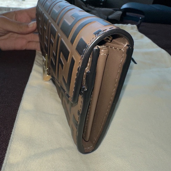 FF Diamonds Continental With Chain - Picture 9 of 16